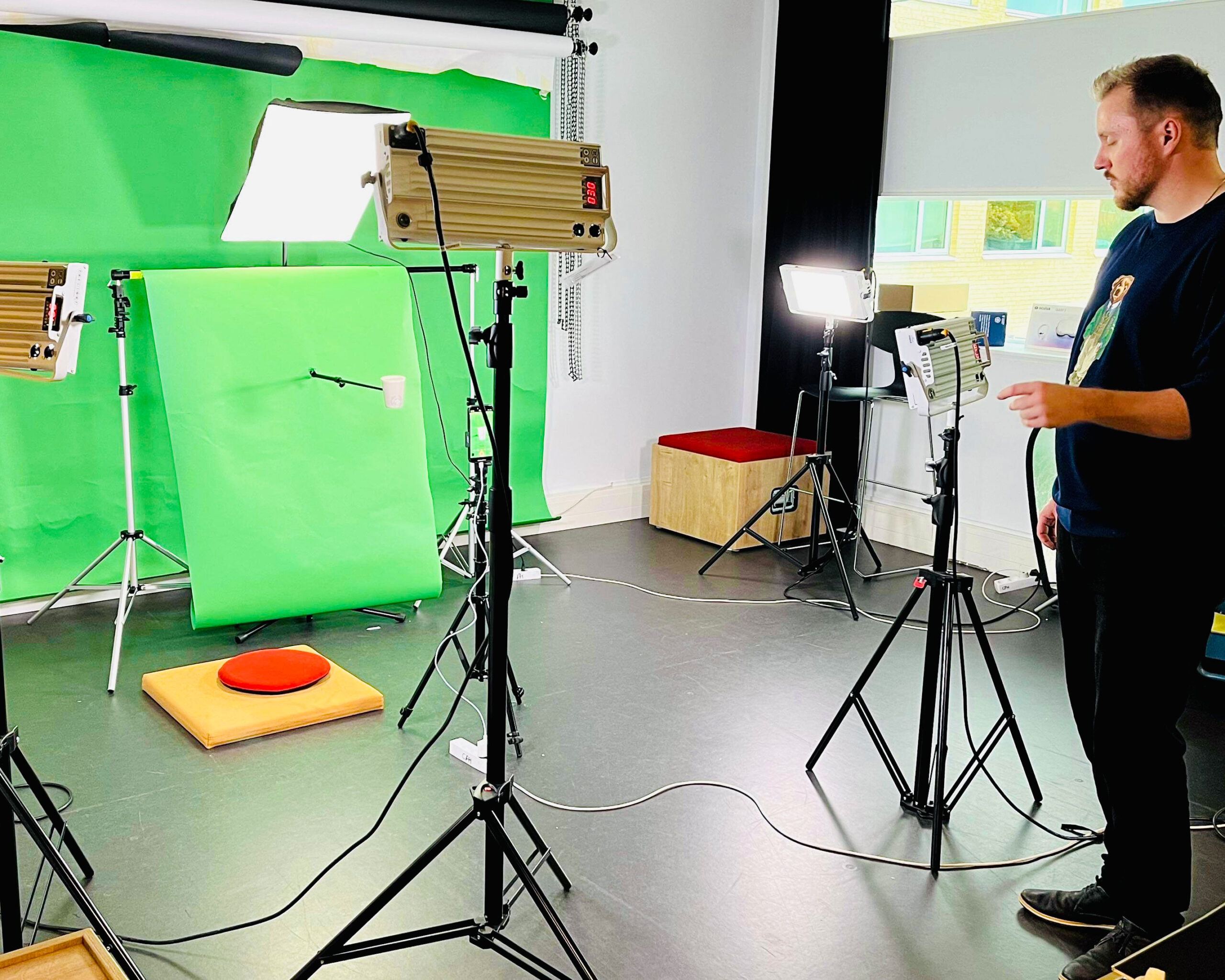 video-behind-the-scenes-to